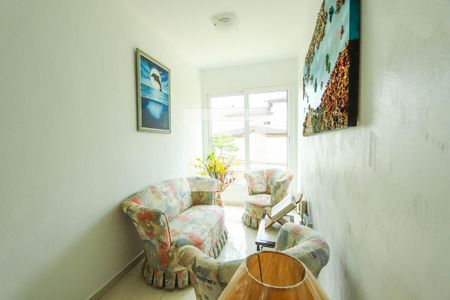 Casa à venda com 500m², 4 quartos e 3 vagas Casa à venda com 500m², 4 quartos e 3 vagasSala de Leitura