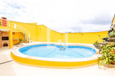 Casa à venda com 500m², 4 quartos e 3 vagas Casa à venda com 500m², 4 quartos e 3 vagasÁrea Gourmet/Piscina