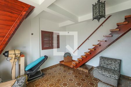Casa à venda com 500m², 4 quartos e 3 vagas Casa à venda com 500m², 4 quartos e 3 vagasSala de Descanso