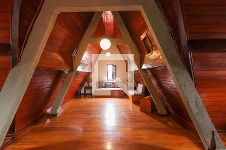 Casa à venda com 500m², 4 quartos e 3 vagas Casa à venda com 500m², 4 quartos e 3 vagasQuarto 3