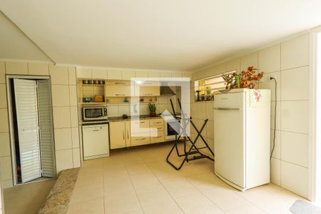 Casa à venda com 500m², 4 quartos e 3 vagas Casa à venda com 500m², 4 quartos e 3 vagasÁrea Gourmet/Piscina