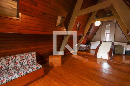 Casa à venda com 500m², 4 quartos e 3 vagas Casa à venda com 500m², 4 quartos e 3 vagasQuarto 3