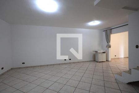 Casa para alugar com 130m², 2 quartos e sem vagaSuíte