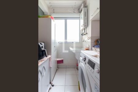 Apartamento à venda com 60m², 3 quartos e 1 vaga Apartamento à venda com 60m², 3 quartos e 1 vagaÁrea de Serviço