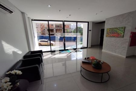 Studio para alugar com 35m², 1 quarto e 1 vaga Studio para alugar com 35m², 1 quarto e 1 vagaHall de Entrada