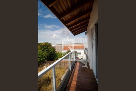 Casa à venda com 489m², 4 quartos e 4 vagasSacada da Suíte