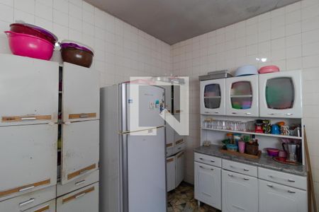 Casa à venda com 489m², 4 quartos e 4 vagasCozinha