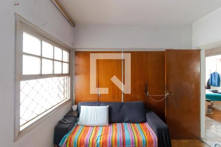 Casa à venda com 489m², 4 quartos e 4 vagasQuarto 01