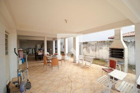 Casa à venda com 489m², 4 quartos e 4 vagasVaranda com Churrasqueira