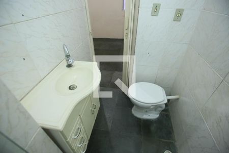 Casa à venda com 85m², 2 quartos e sem vaga Casa à venda com 85m², 2 quartos e sem vagaBanheiro da Suíte 2