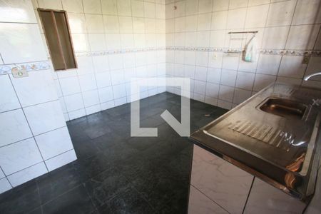 Casa à venda com 85m², 2 quartos e sem vaga Casa à venda com 85m², 2 quartos e sem vagaCozinha