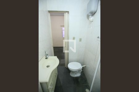 Casa à venda com 85m², 2 quartos e sem vaga Casa à venda com 85m², 2 quartos e sem vagaBanheiro da Suíte 2
