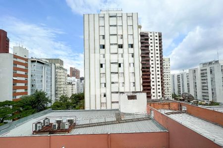 Vista de apartamento para alugar com 3 quartos, 144m² em Itaim Bibi, São Paulo