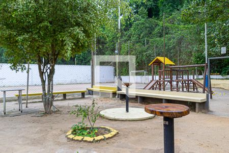 Área comum de apartamento para alugar com 2 quartos, 54m² em Cubango, Niterói