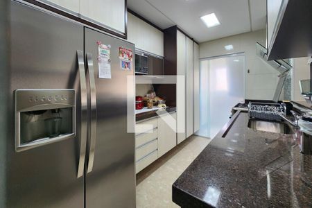 Apartamento à venda com 98m², 3 quartos e 2 vagas Apartamento à venda com 98m², 3 quartos e 2 vagasCozinha