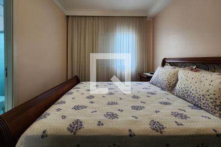 Apartamento à venda com 98m², 3 quartos e 2 vagas Apartamento à venda com 98m², 3 quartos e 2 vagasSuíte 1