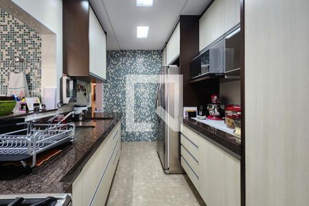 Apartamento à venda com 98m², 3 quartos e 2 vagas Apartamento à venda com 98m², 3 quartos e 2 vagasCozinha