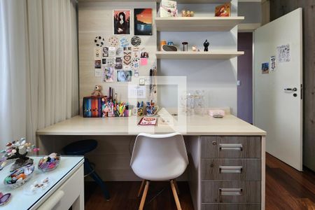 Apartamento à venda com 98m², 3 quartos e 2 vagas Apartamento à venda com 98m², 3 quartos e 2 vagasQuarto 1