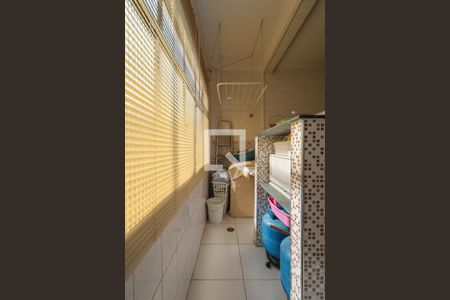 Apartamento à venda com 67m², 2 quartos e 1 vagaÁrea de serviço