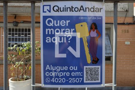 Apartamento à venda com 67m², 2 quartos e 1 vagaPlaquinha