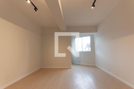 Sala de apartamento à venda com 1 quarto, 34m² em Cambuí, Campinas