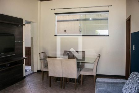 Sala de casa de condomínio para alugar com 1 quarto, 53m² em Itapuã, Salvador