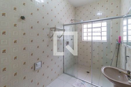 Casa à venda com 350m², 4 quartos e 7 vagasBanheiro