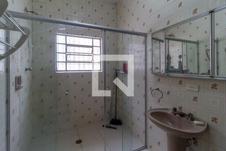 Casa à venda com 350m², 4 quartos e 7 vagasBanheiro