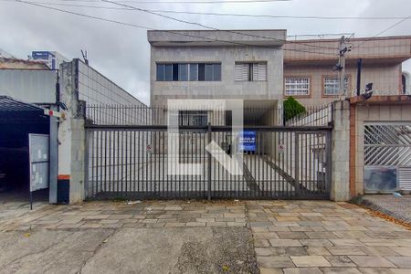 Casa à venda com 350m², 4 quartos e 7 vagasFachada