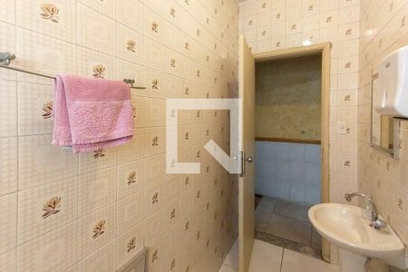 Casa à venda com 350m², 4 quartos e 7 vagasLavabo