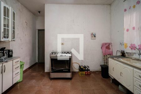 Casa à venda com 280m², 4 quartos e 6 vagas