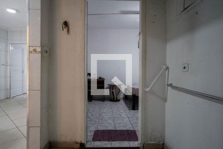 Casa à venda com 280m², 4 quartos e 6 vagas Casa à venda com 280m², 4 quartos e 6 vagasÁrea de serviço