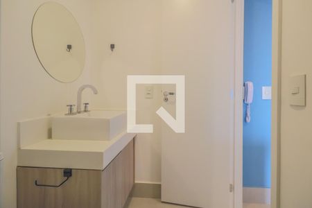Banheiro de kitnet/studio para alugar com 1 quarto, 24m² em Belenzinho, São Paulo