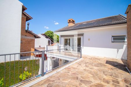 Casa à venda com 330m², 4 quartos e 2 vagasVaranda da Suíte 1