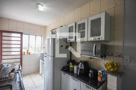 Casa à venda com 206m², 4 quartos e 2 vagas Casa à venda com 206m², 4 quartos e 2 vagasCozinha reversível para sala de tv
