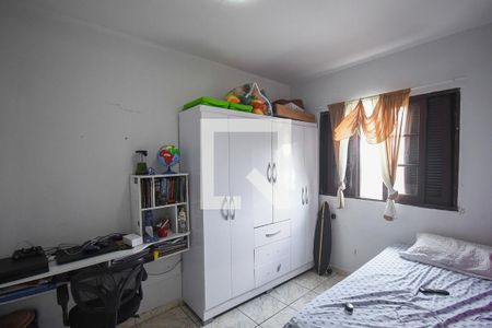 Casa à venda com 206m², 4 quartos e 2 vagas Casa à venda com 206m², 4 quartos e 2 vagasQuarto 3