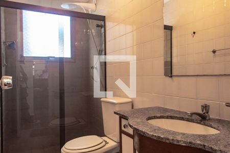 Banheiro social de apartamento para alugar com 2 quartos, 85m² em Jardim Santa Genoveva, Guarujá