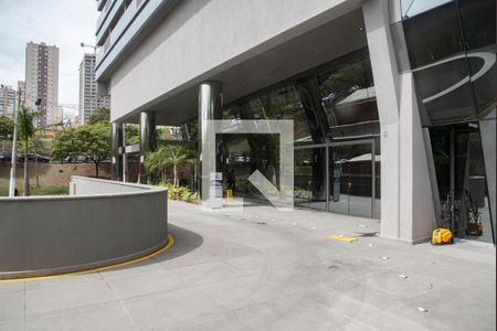 Studio à venda com 35m², 1 quarto e sem vaga Studio à venda com 35m², 1 quarto e sem vagaEntrada