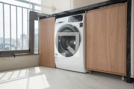 Studio à venda com 35m², 1 quarto e sem vaga Studio à venda com 35m², 1 quarto e sem vagaÁrea de Serviço