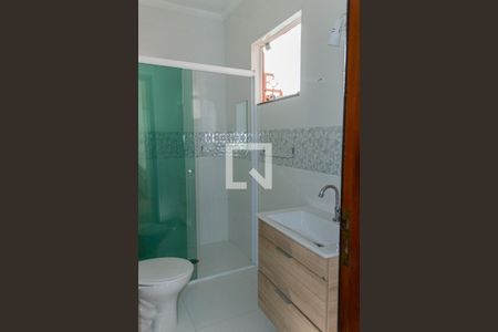 Casa à venda com 140m², 4 quartos e 2 vagasBanheiro do Quarto