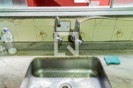 Casa à venda com 140m², 4 quartos e 2 vagasCozinha