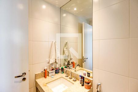 Apartamento para alugar com 74m², 2 quartos e 1 vaga Apartamento para alugar com 74m², 2 quartos e 1 vagaBanheiro Suíte 2