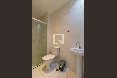 Apartamento para alugar com 53m², 2 quartos e 1 vaga Apartamento para alugar com 53m², 2 quartos e 1 vagaBanheiro