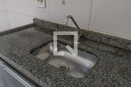 Detalhe da Cozinha de apartamento para alugar com 2 quartos, 53m² em Jardim Belval, Barueri