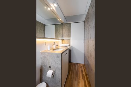 Banheiro de apartamento para alugar com 1 quarto, 39m² em Bela Vista, São Paulo