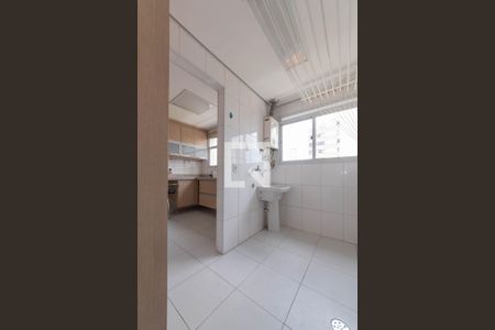 Apartamento para alugar com 80m², 3 quartos e 2 vagas Apartamento para alugar com 80m², 3 quartos e 2 vagasLavanderia