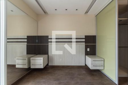 Apartamento para alugar com 80m², 3 quartos e 2 vagas Apartamento para alugar com 80m², 3 quartos e 2 vagasSuíte