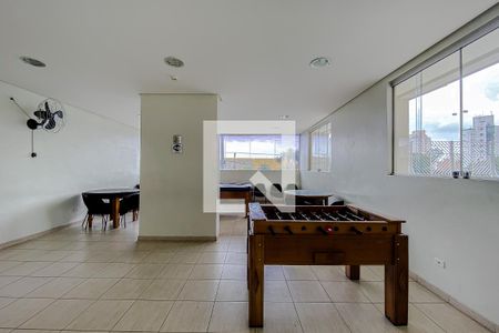 Apartamento à venda com 92m², 2 quartos e sem vagaÁrea comum