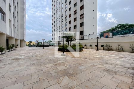 Apartamento à venda com 92m², 2 quartos e sem vagaÁrea comum