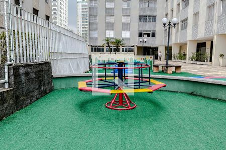 Apartamento à venda com 92m², 2 quartos e sem vagaÁrea comum